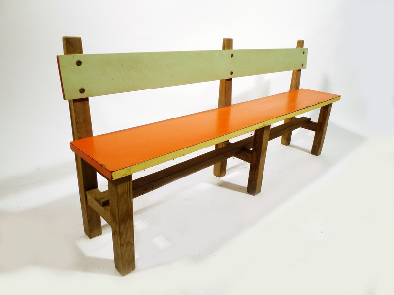 banco infantil madera formica 31-55x120x24 1u